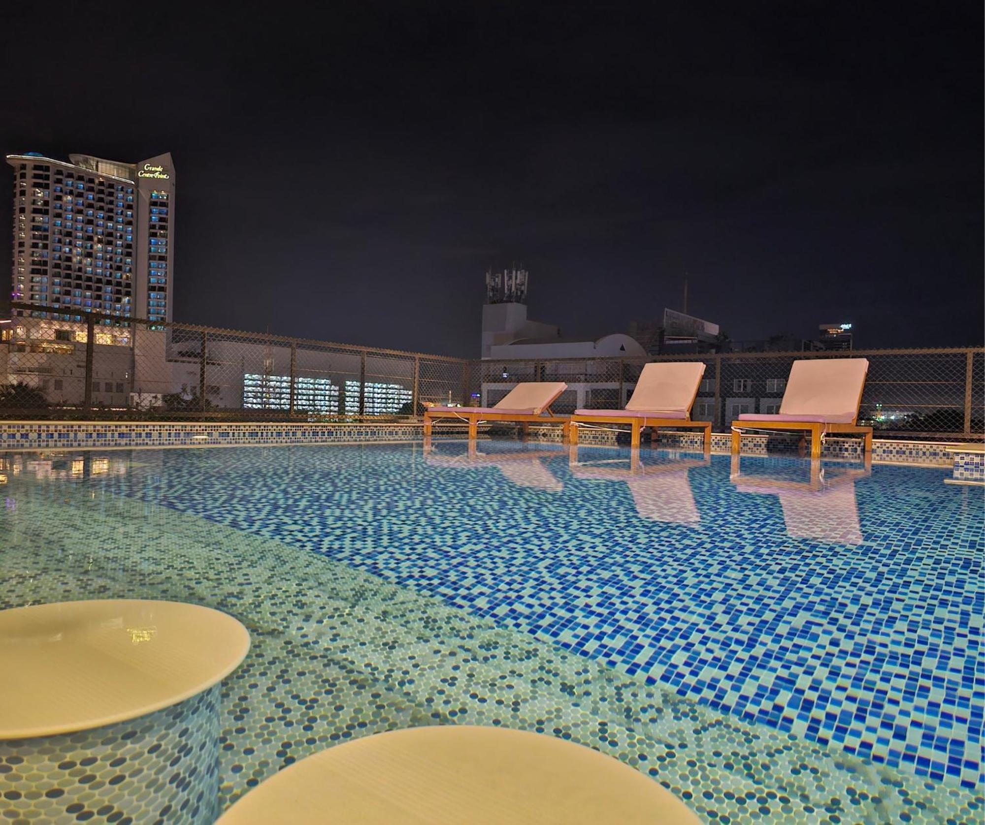 Xq Pattaya Hotel Екстер'єр фото